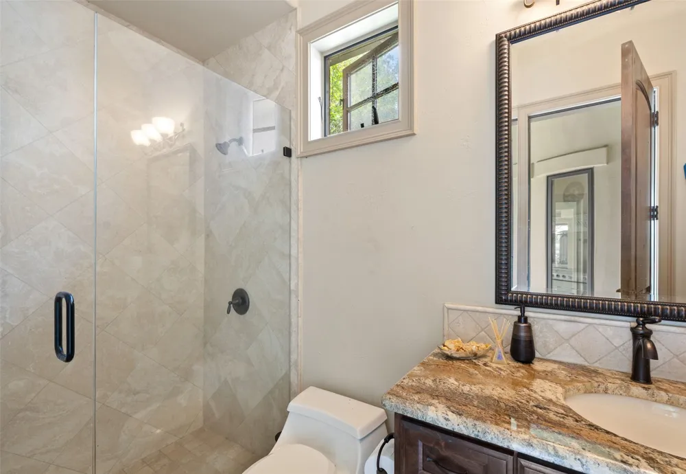3104 Rivercrest Drive Austin, TX 78746