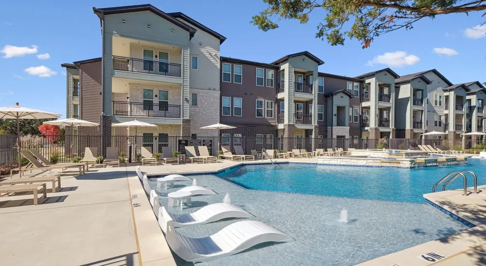 4600 E McKinney Street #6118 Denton, TX 76208