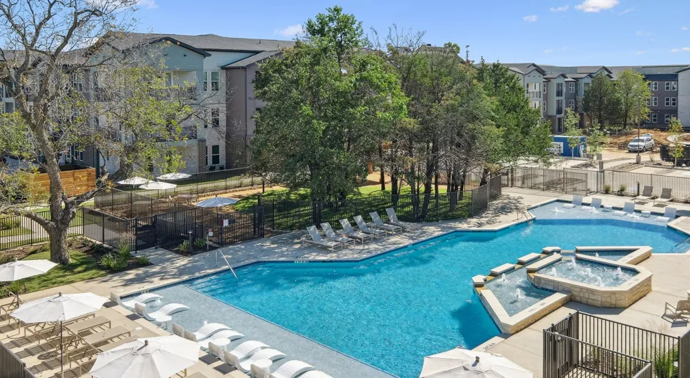 4600 E McKinney Street #6118 Denton, TX 76208