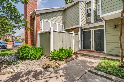 6220 Bentwood Trail #601
