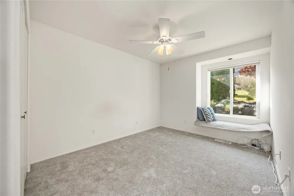 3503 W Malaga Road Malaga, WA 98828
