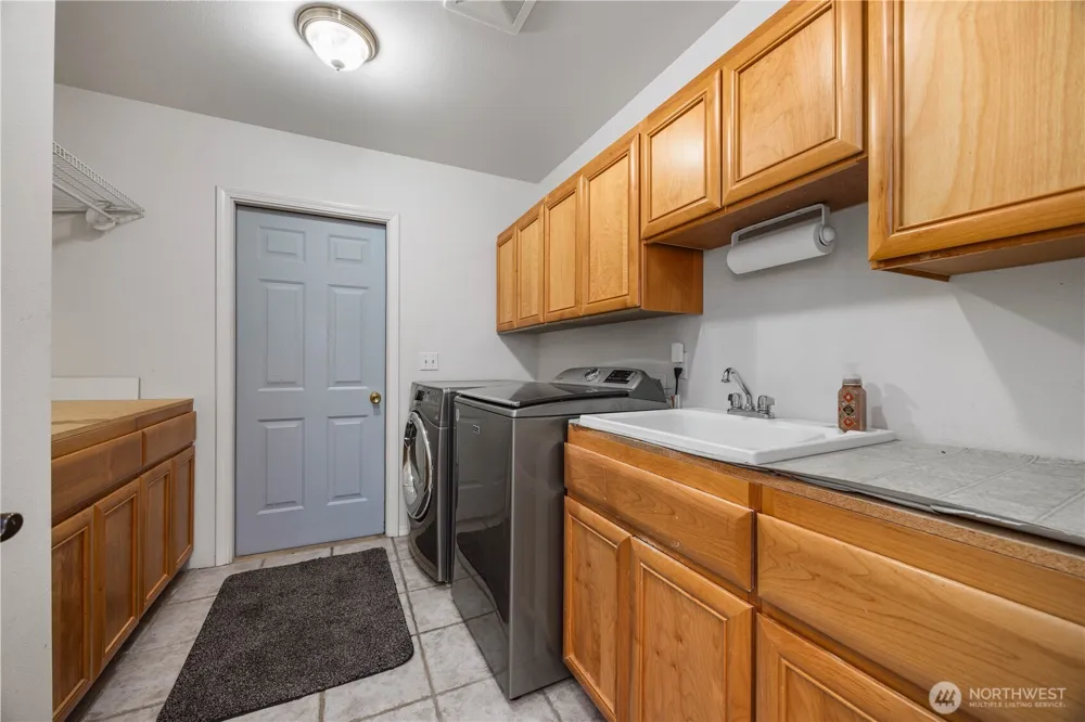 3503 W Malaga Road Malaga, WA 98828