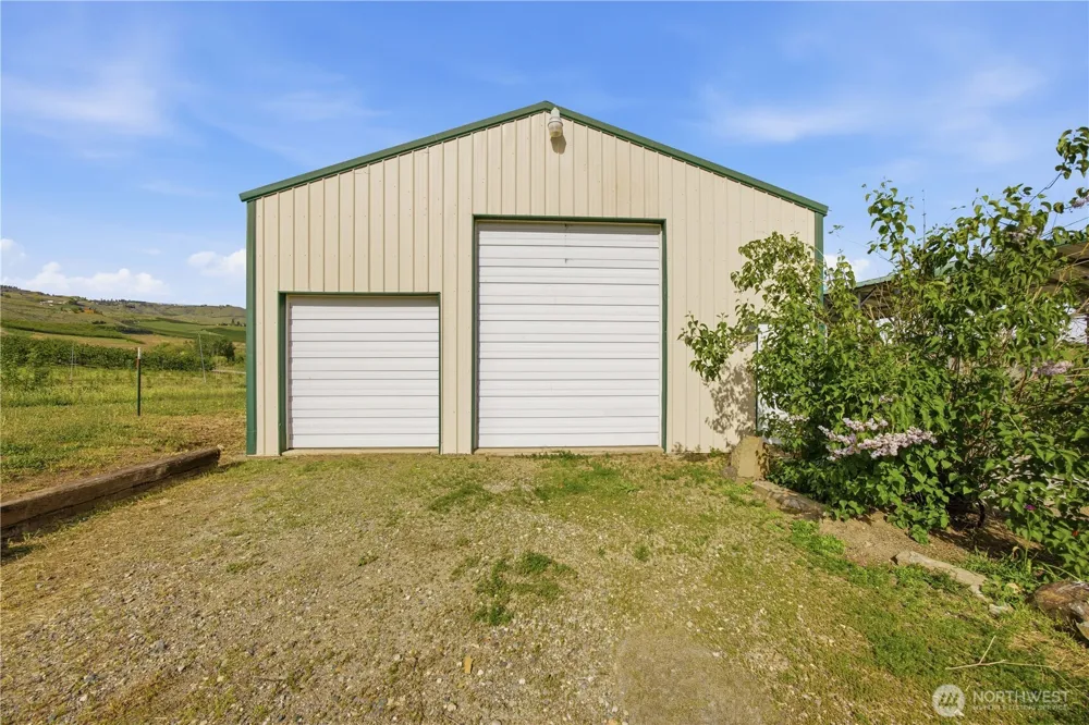3503 W Malaga Road Malaga, WA 98828
