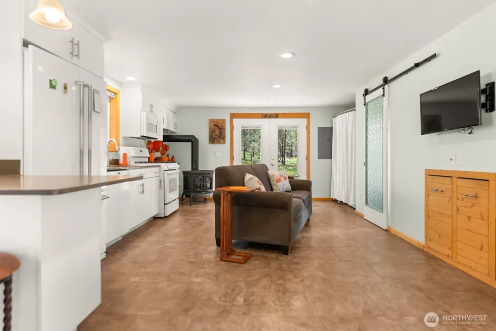 15 Barnaby Road Winthrop, WA 98862