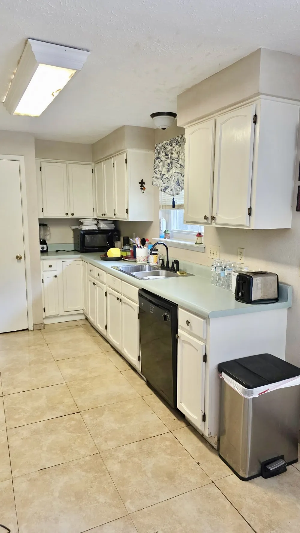 3204 Seaboard Drive Arlington, TX 76014