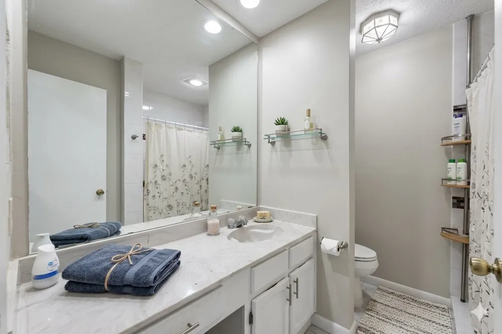3204 Seaboard Drive Arlington, TX 76014