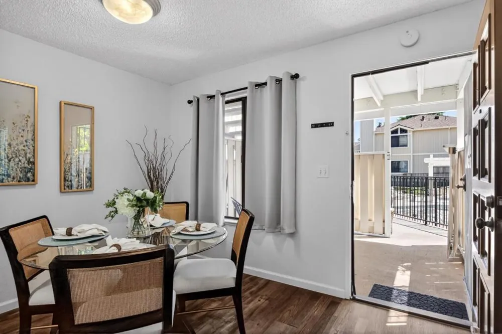 2865 S Bascom Avenue #909 San Jose, CA 95124