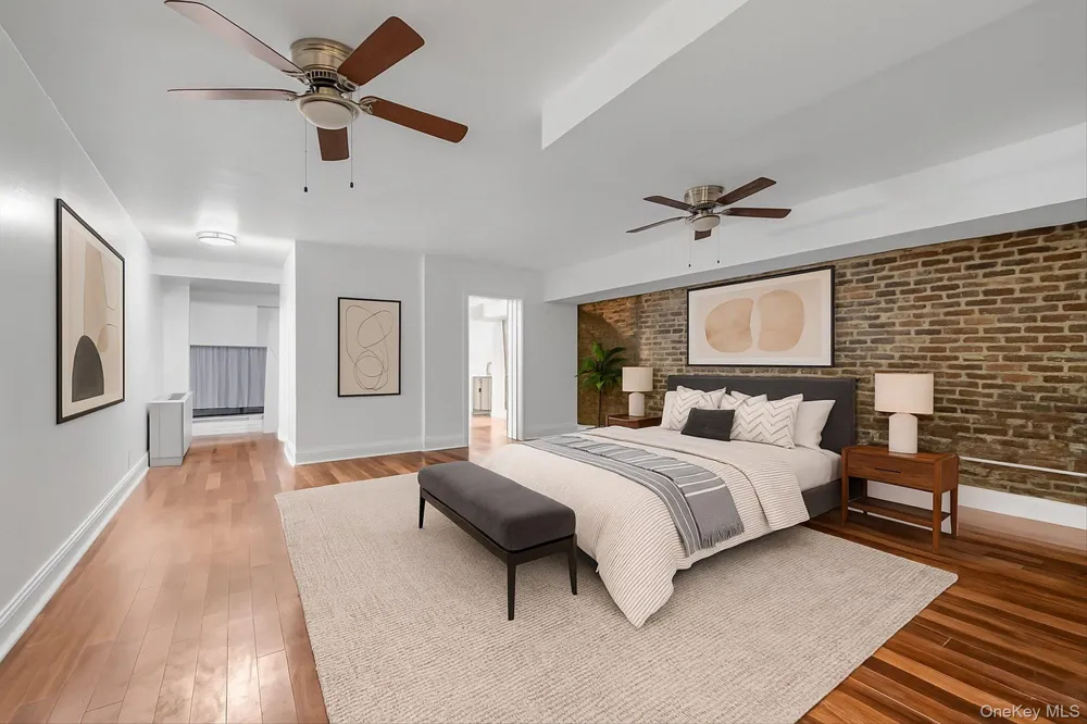 77 Bleecker Street #105 New York (Manhattan), NY 10012