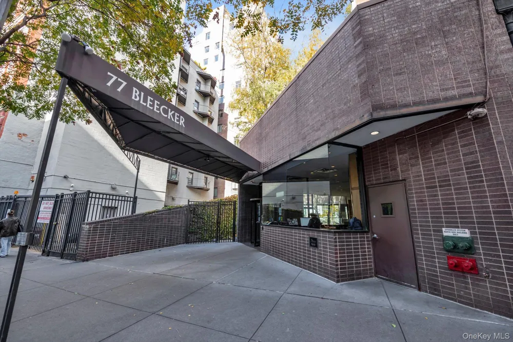 77 Bleecker Street #105 New York (Manhattan), NY 10012