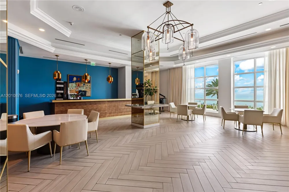 16051 Collins Ave #403 Sunny Isles Beach, FL 33160