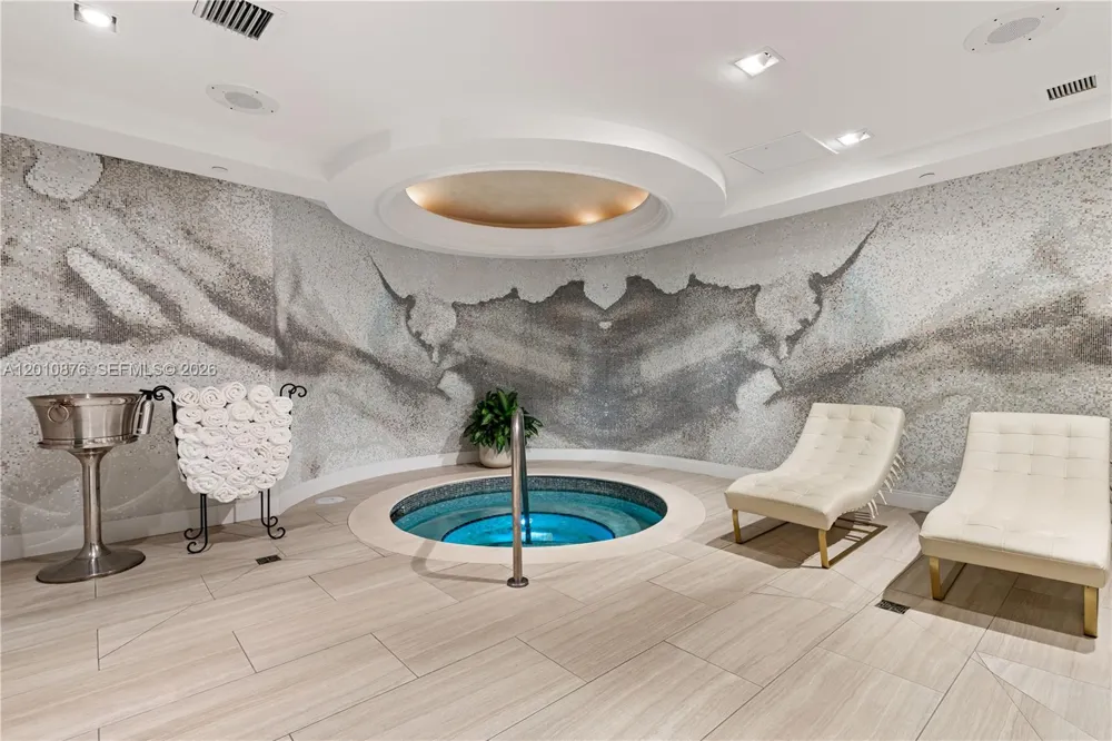 16051 Collins Ave #403 Sunny Isles Beach, FL 33160
