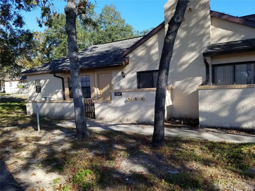 54 PINE TRACK #104F ocala, FL 34472