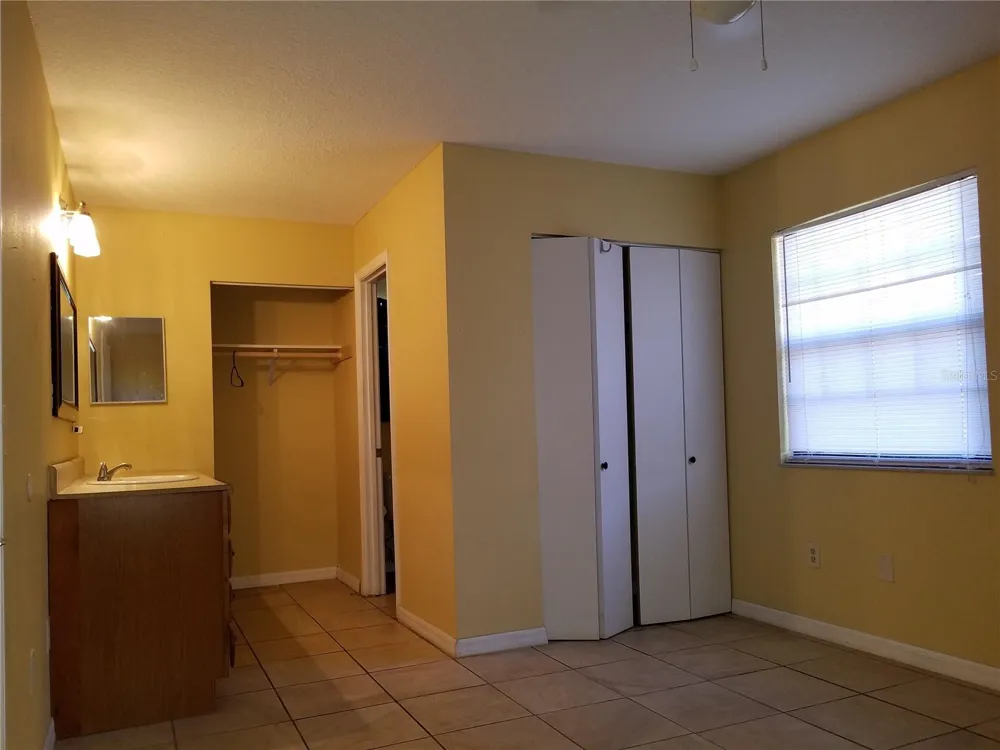 54 PINE TRACK #104F ocala, FL 34472