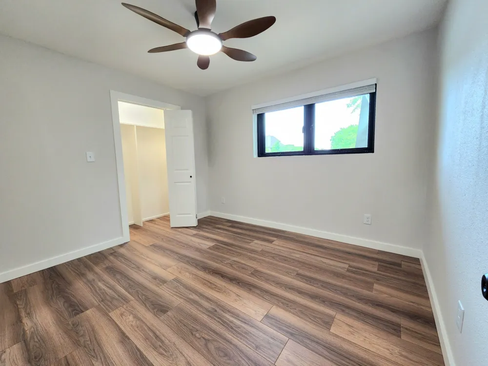 124 SEQUOYA DRIVE E Lake Kiowa, TX 76240