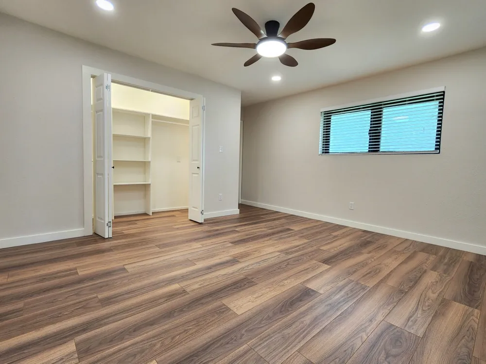 124 SEQUOYA DRIVE E Lake Kiowa, TX 76240