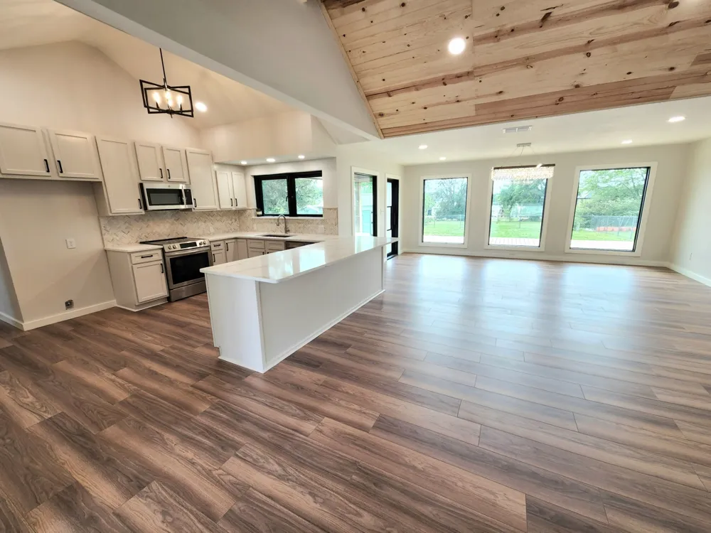 124 SEQUOYA DRIVE E Lake Kiowa, TX 76240