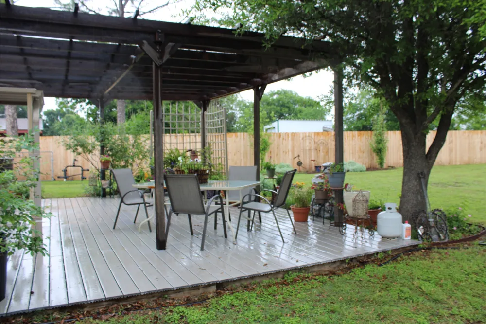205 longhorn dr Early, TX 76802