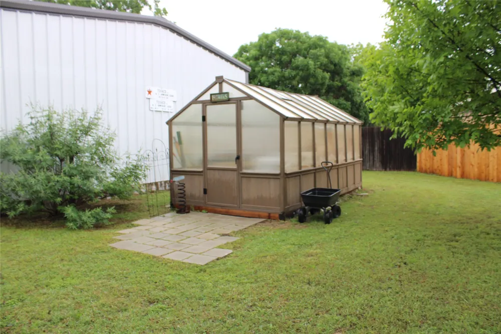 205 longhorn dr Early, TX 76802