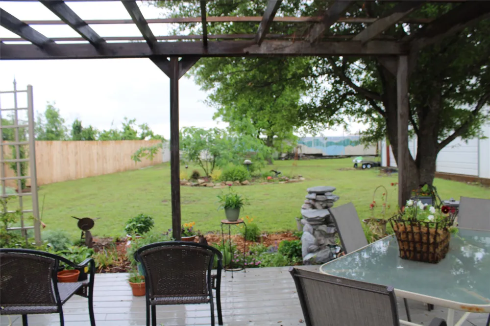 205 longhorn dr Early, TX 76802