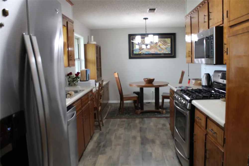 205 longhorn dr Early, TX 76802