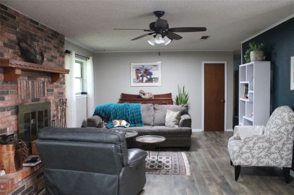205 longhorn dr Early, TX 76802