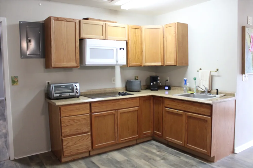 205 longhorn dr Early, TX 76802