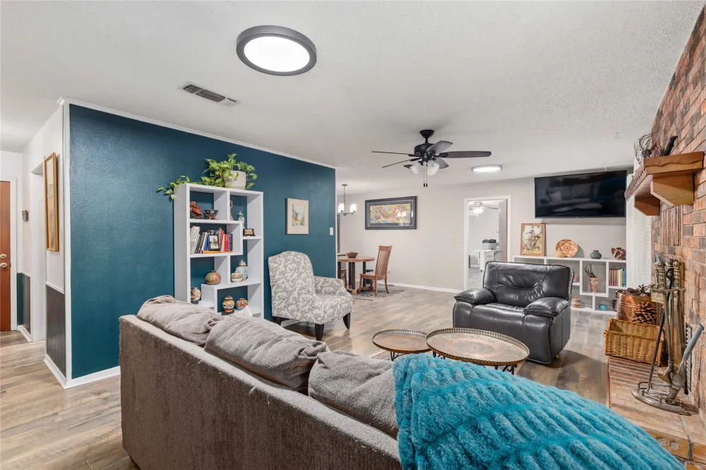 205 longhorn dr Early, TX 76802