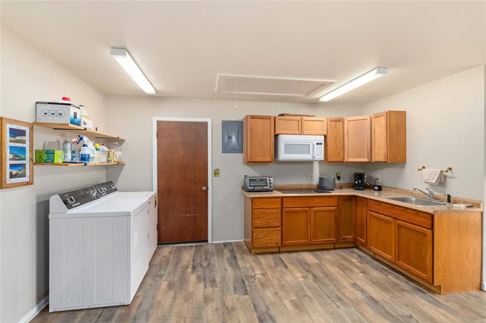 205 longhorn dr Early, TX 76802
