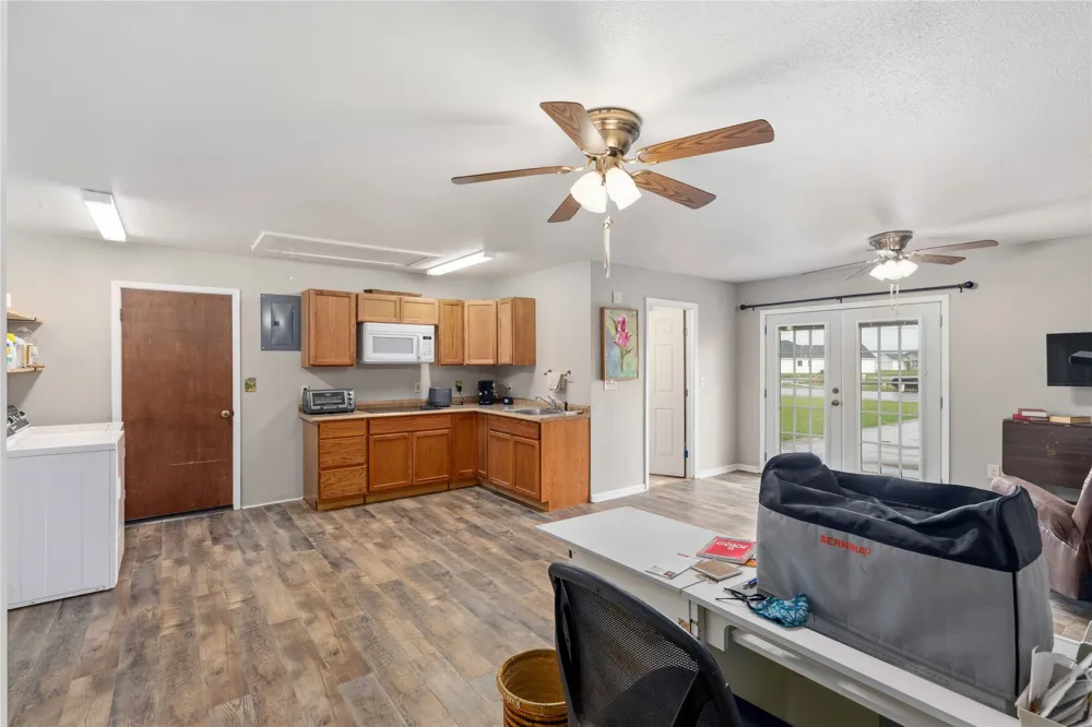 205 longhorn dr Early, TX 76802