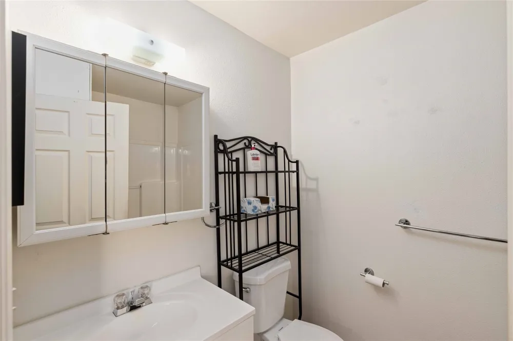 205 longhorn dr Early, TX 76802