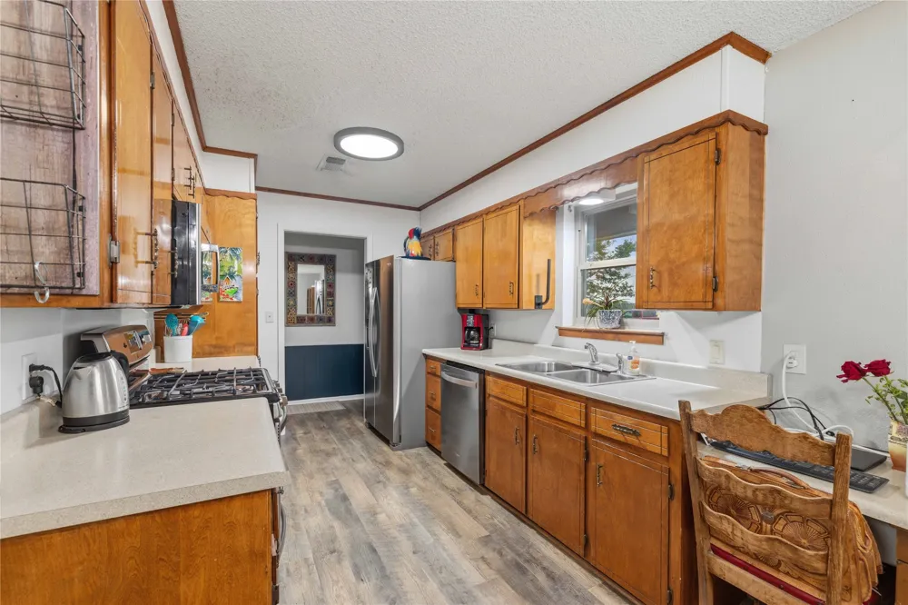 205 longhorn dr Early, TX 76802