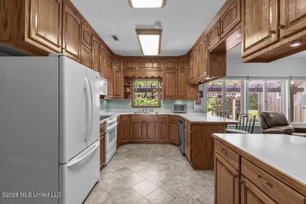 1815 Old Benton Road Yazoo City, MS 39194