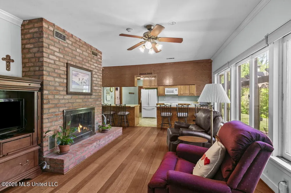 1815 Old Benton Road Yazoo City, MS 39194