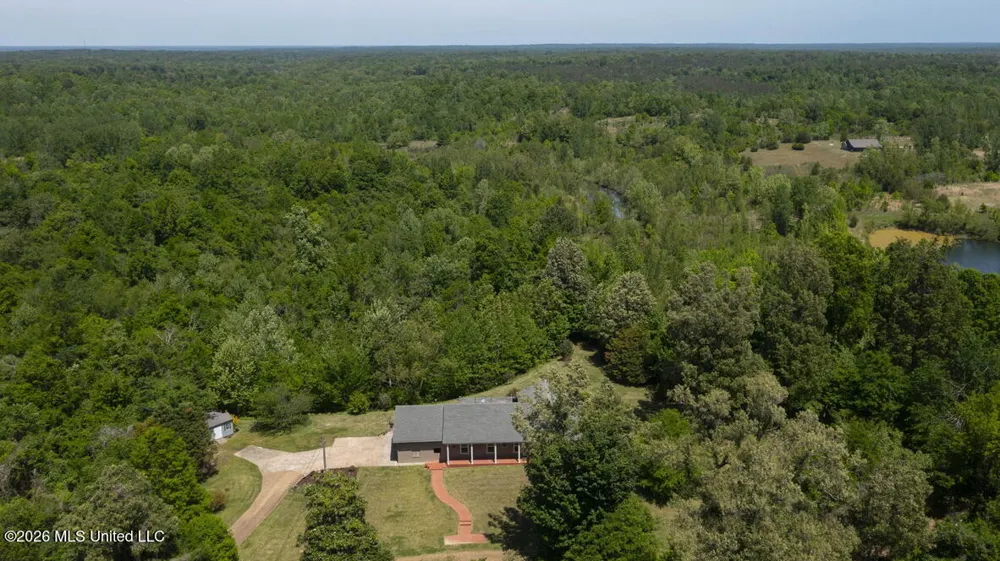 1815 Old Benton Road Yazoo City, MS 39194