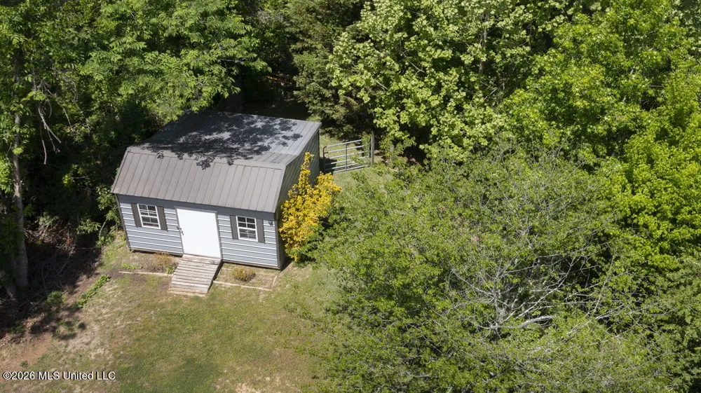 1815 Old Benton Road Yazoo City, MS 39194