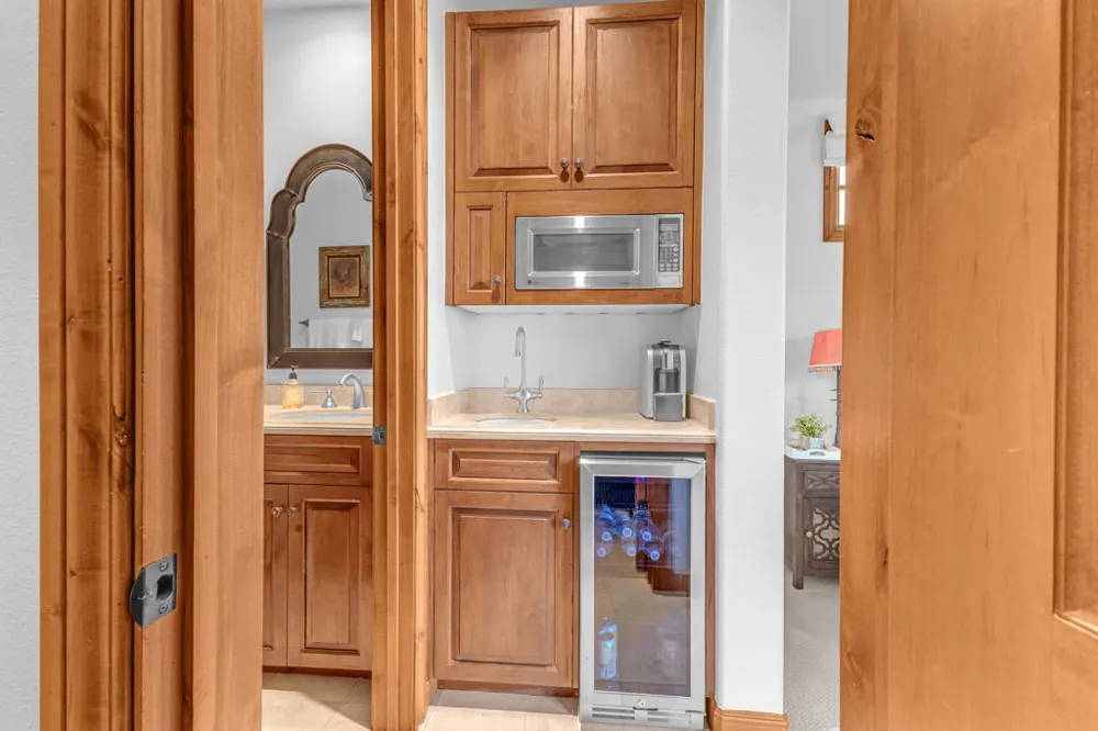 83073 Shore Drive Indio, CA 92203