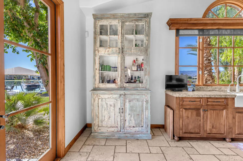 83073 Shore Drive Indio, CA 92203