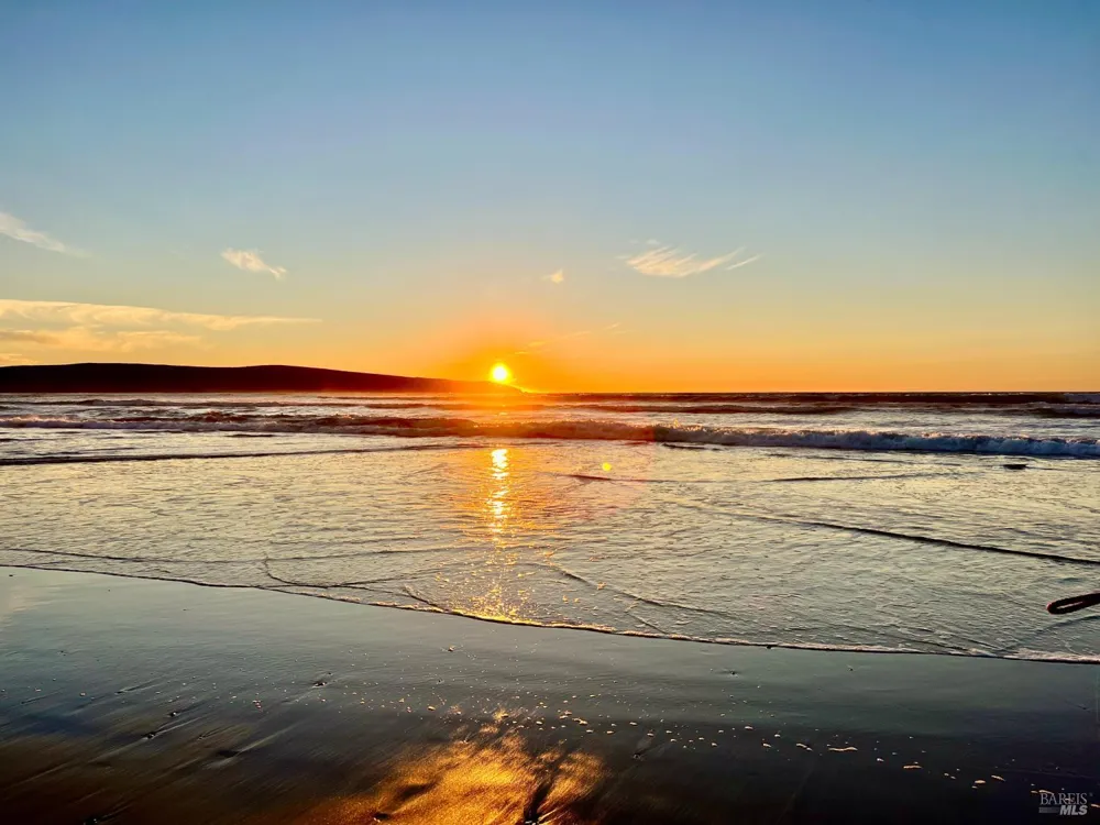 75 Ocean View Avenue Dillon Beach, CA 94929