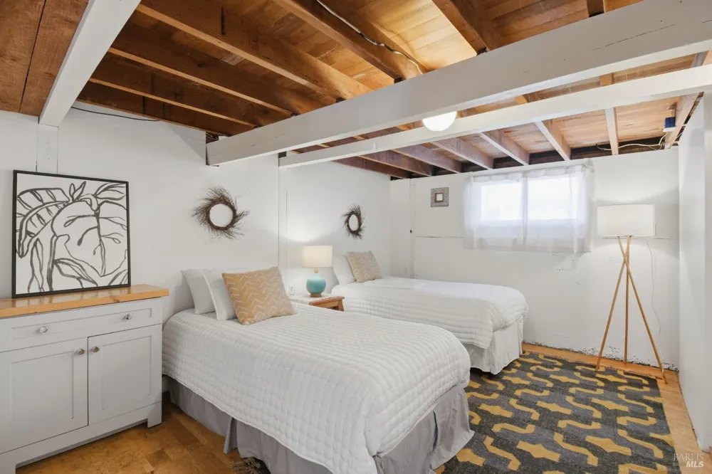 75 Ocean View Avenue Dillon Beach, CA 94929