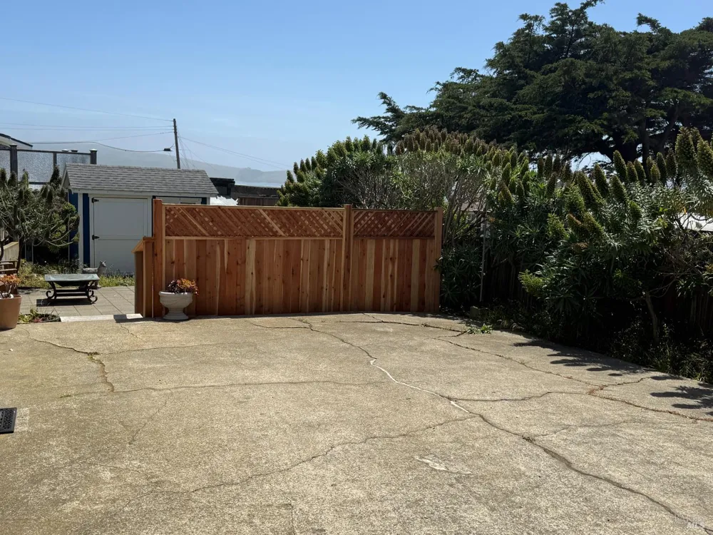 75 Ocean View Avenue Dillon Beach, CA 94929