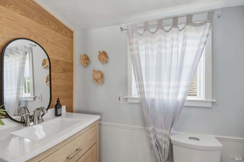 75 Ocean View Avenue Dillon Beach, CA 94929