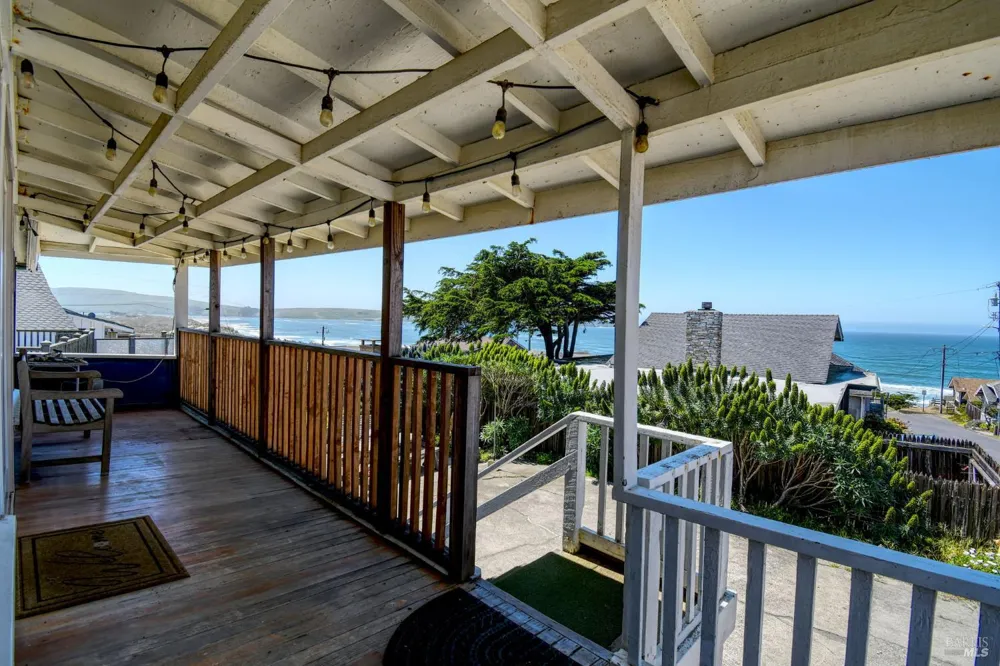 75 Ocean View Avenue Dillon Beach, CA 94929