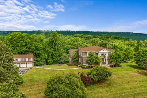 209 Browntown Road