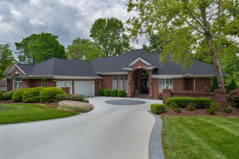 4925 Bal Harbor Circle