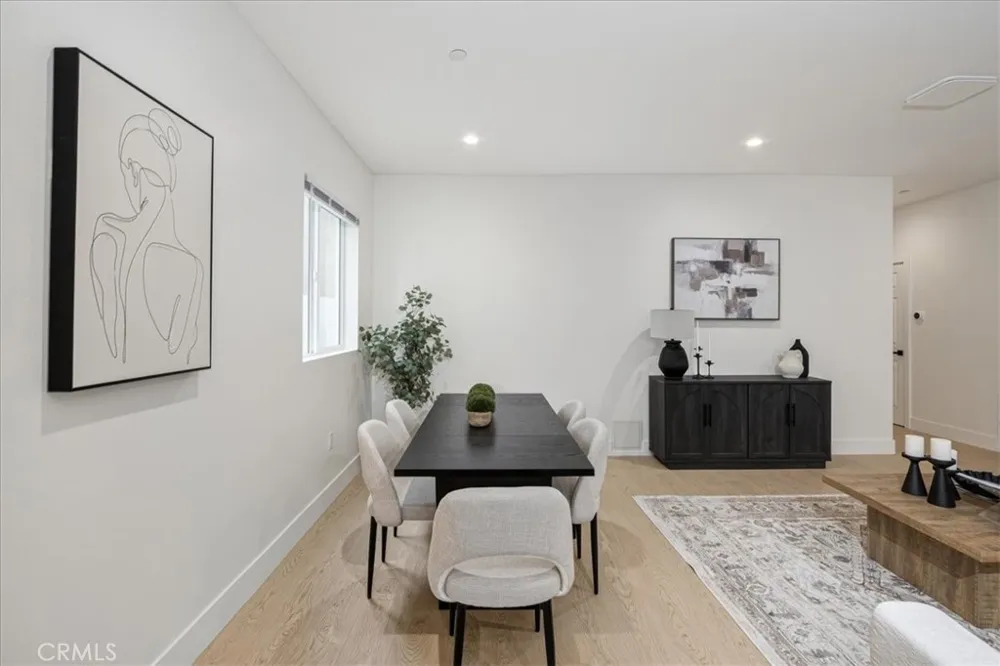16619 Lake Avenue Paramount, CA 90723