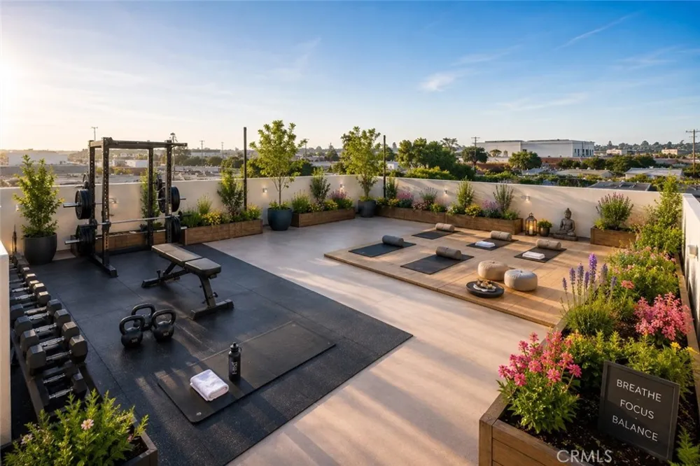 16619 Lake Avenue Paramount, CA 90723