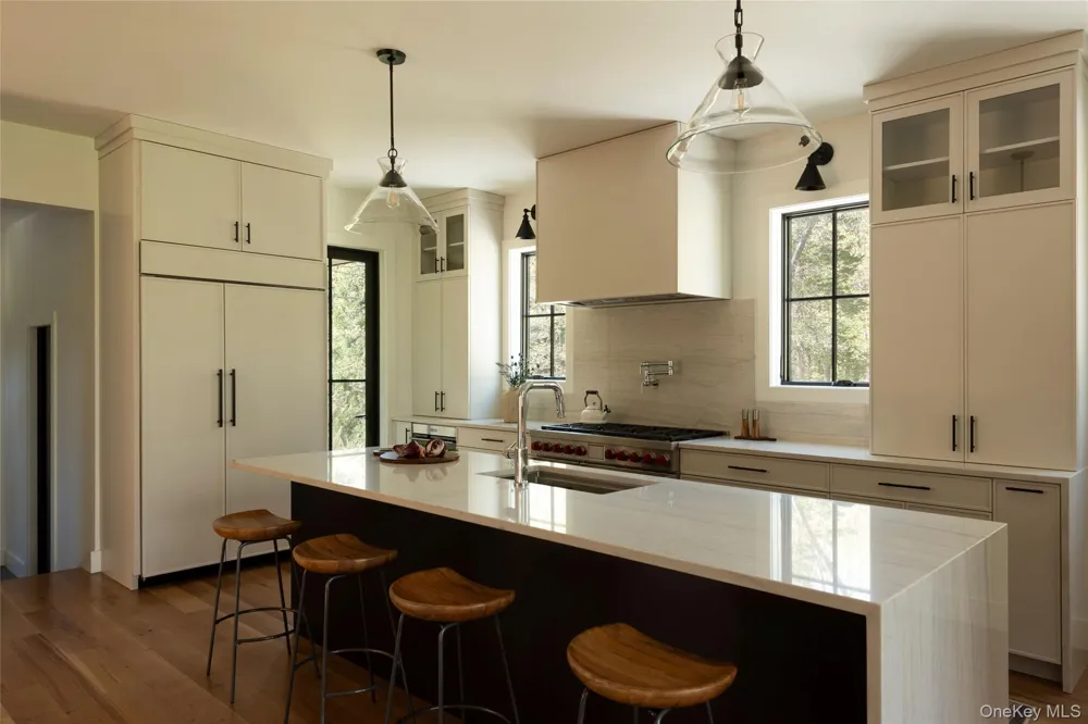 36 Pilgrims Progress Road Rhinebeck, NY 12572