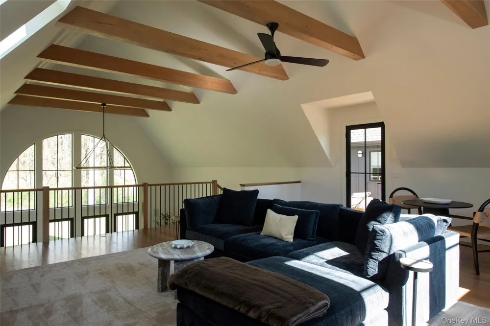 36 Pilgrims Progress Road Rhinebeck, NY 12572