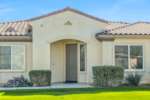 82013 Cochran Drive