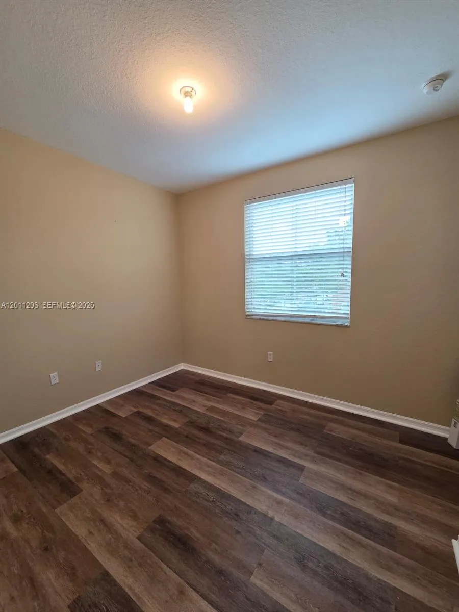 2851 W Prospect Rd #404 Tamarac, FL 33309